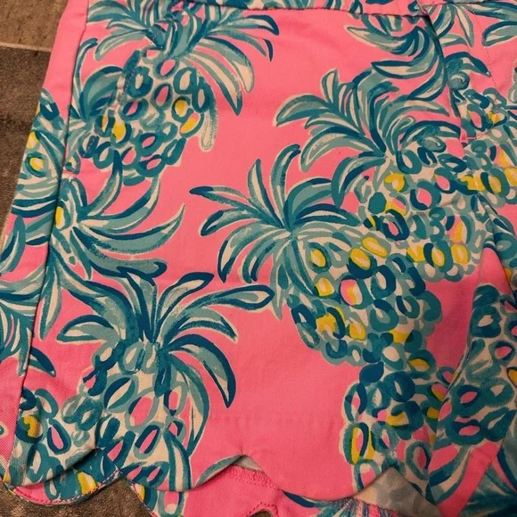 Lilly Pulitzer Buttercup Shorts Pelican Pink Beat the Heat Shorts Size 14 GUC - Picture 3 of 7